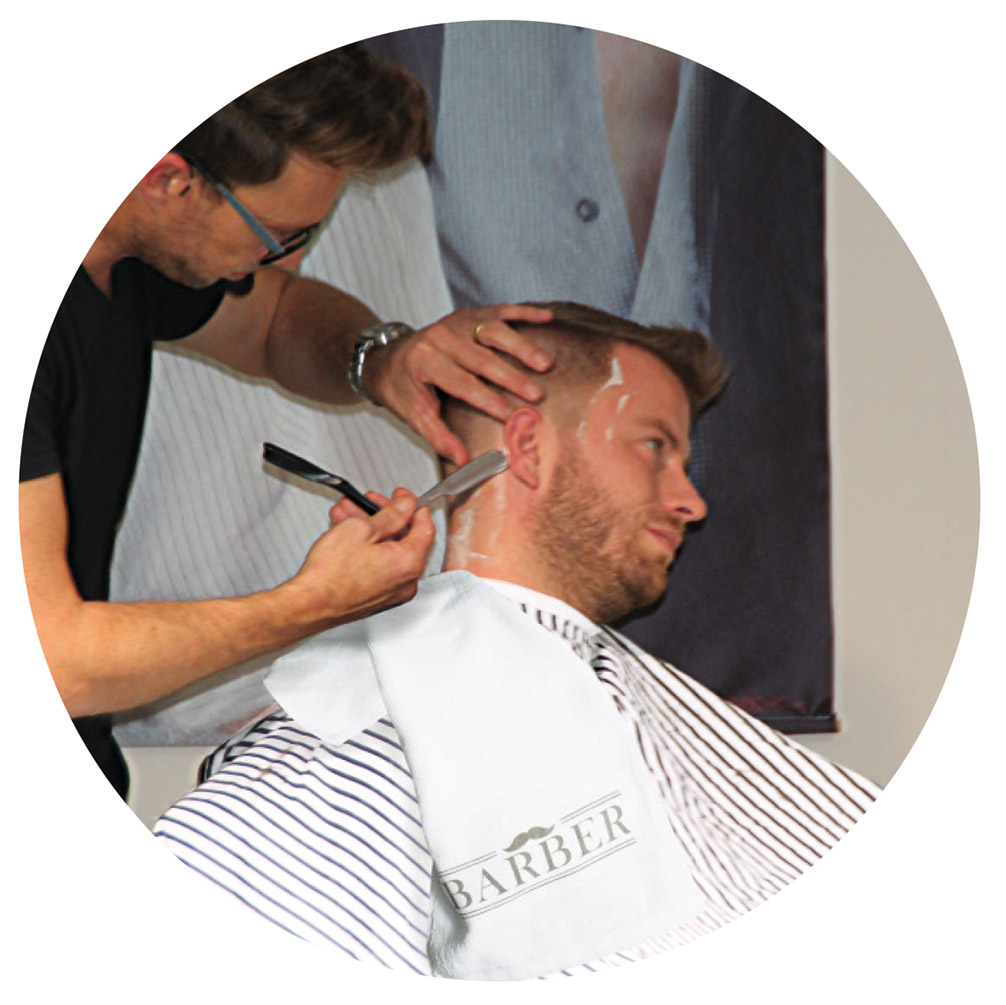 Trend-Design-Barber-Towel-A15800619_2